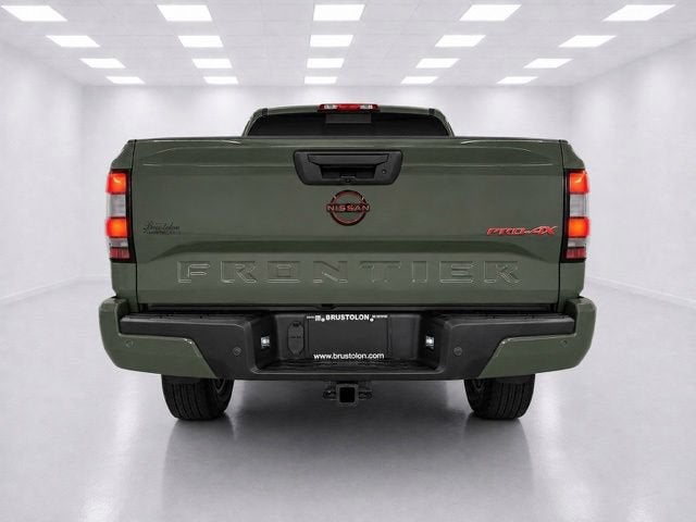 2023 Nissan Frontier Crew Cab PRO-4X 4x4