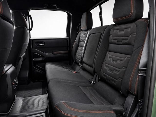 2023 Nissan Frontier Crew Cab PRO-4X 4x4