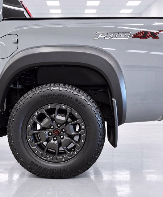 2024 Nissan Frontier Crew Cab PRO-4X 4x4