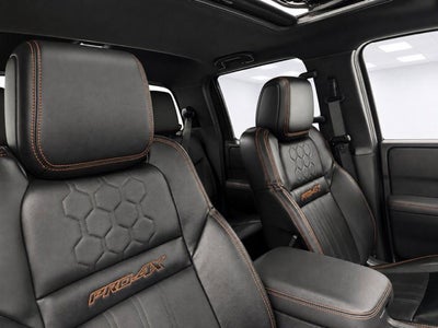 2024 Nissan Frontier Crew Cab PRO-4X 4x4
