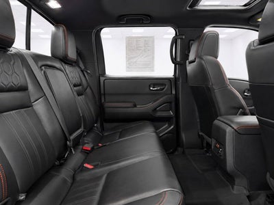 2024 Nissan Frontier Crew Cab PRO-4X 4x4