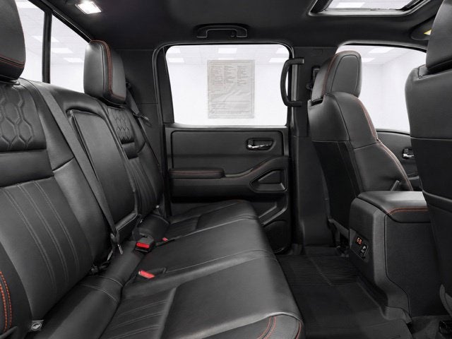 2024 Nissan Frontier Crew Cab PRO-4X 4x4