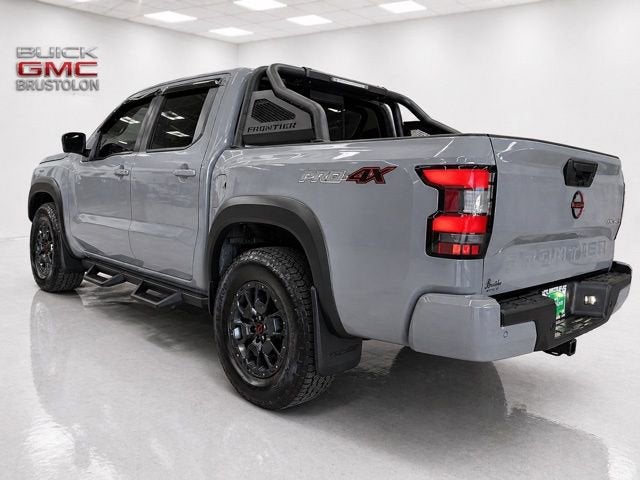 2023 Nissan Frontier Crew Cab PRO-4X 4x4