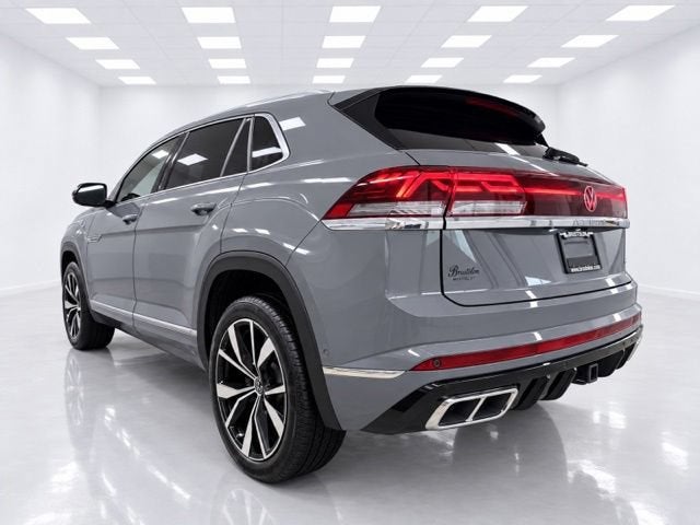 2025 Volkswagen Atlas Cross Sport 2.0T SEL Premium R-Line