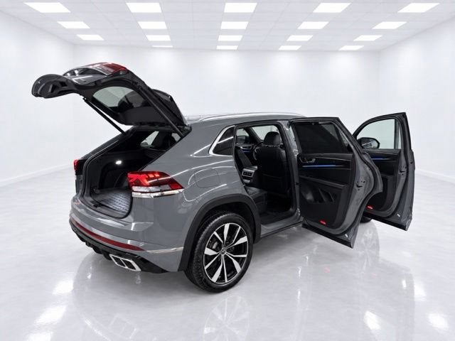 2025 Volkswagen Atlas Cross Sport 2.0T SEL Premium R-Line