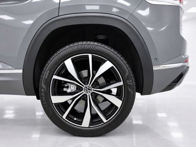 2025 Volkswagen Atlas Cross Sport 2.0T SEL Premium R-Line