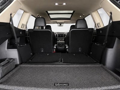 2021 Volkswagen Atlas 3.6L V6 SE w/Technology R-Line