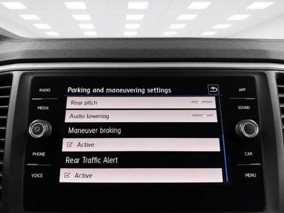 2021 Volkswagen Atlas 3.6L V6 SE w/Technology R-Line