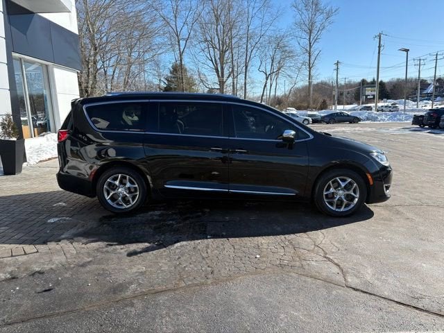 2018 Chrysler Pacifica Limited