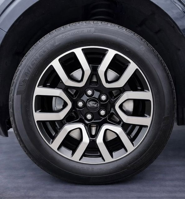 2023 Ford Maverick XL