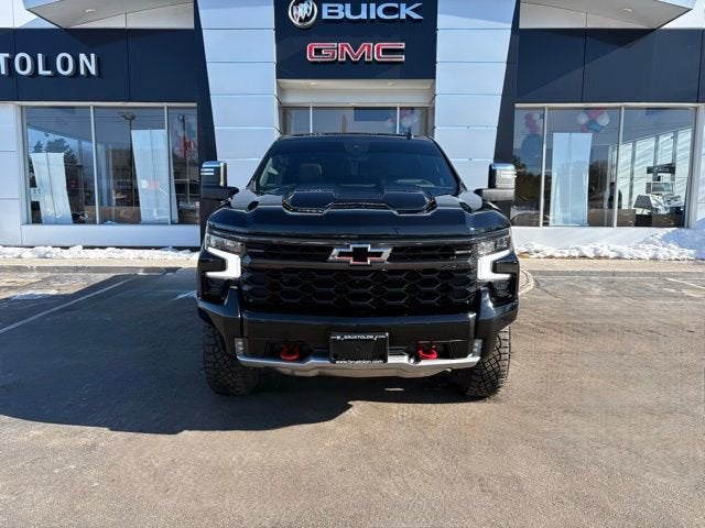 2024 Chevrolet Silverado 1500 ZR2