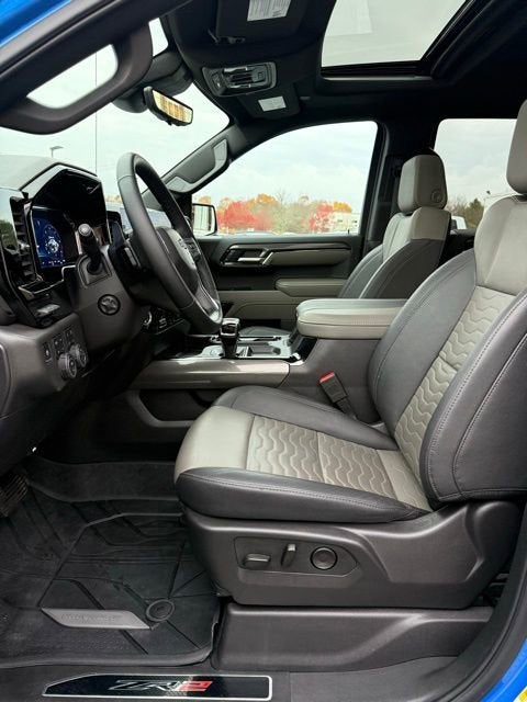 2025 Chevrolet Silverado 1500 ZR2