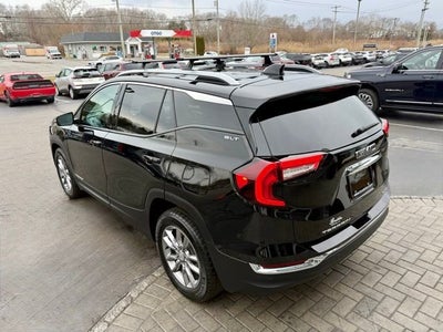 2022 GMC Terrain SLT