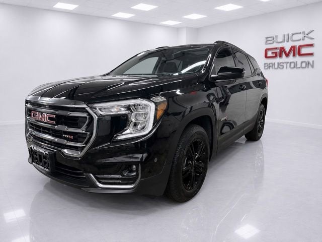2024 GMC Terrain AT4