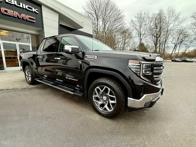 2022 GMC Sierra 1500 SLT