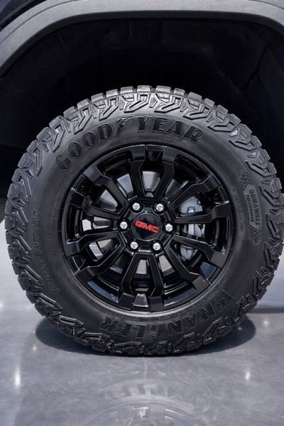 2023 GMC Sierra 1500 AT4X