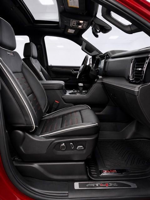 2025 GMC Sierra 1500 AT4X