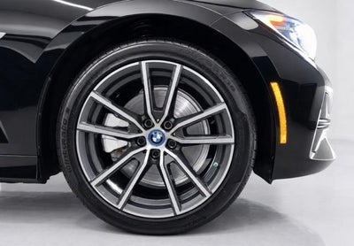 2022 BMW 330e 330e