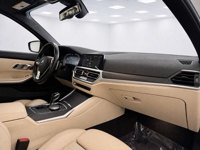 2022 BMW 330e 330e