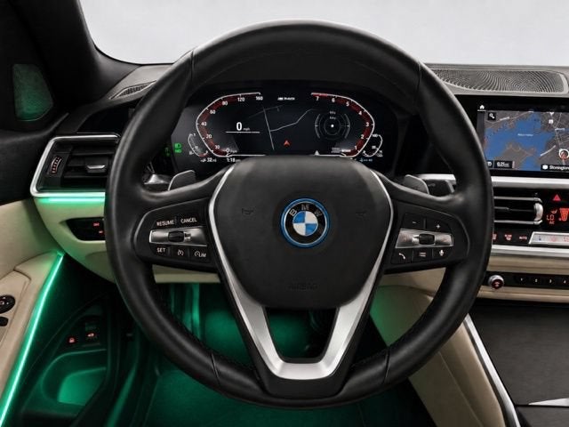2022 BMW 330e 330e