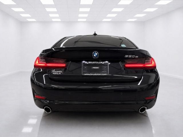 2022 BMW 330e 330e