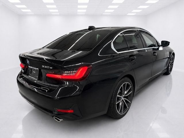 2022 BMW 330e 330e