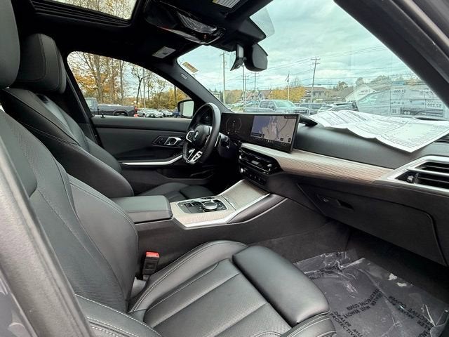 2025 BMW 3 Series 330i xDrive