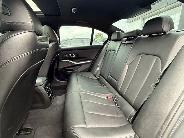 2025 BMW 3 Series 330i xDrive