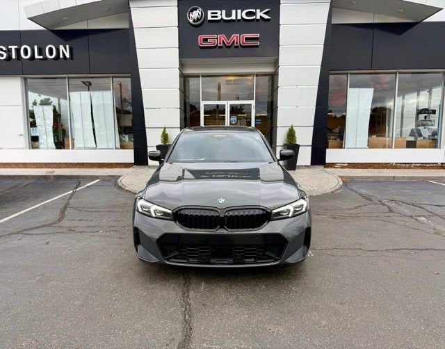 2025 BMW 3 Series 330i xDrive