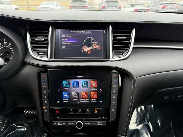 2023 INFINITI QX55 LUXE