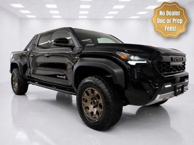 2025 Toyota Tacoma Hybrid Trailhunter