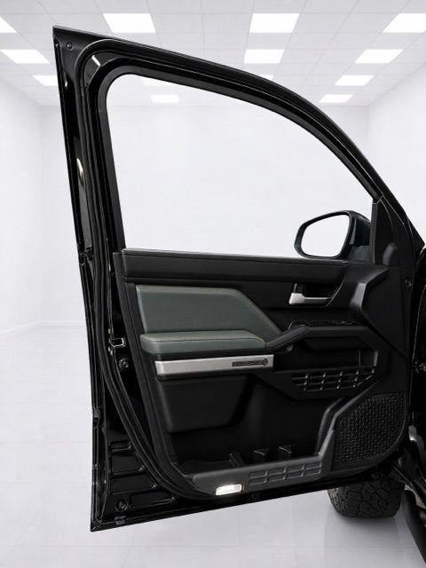 2025 Toyota Tacoma Hybrid Trailhunter