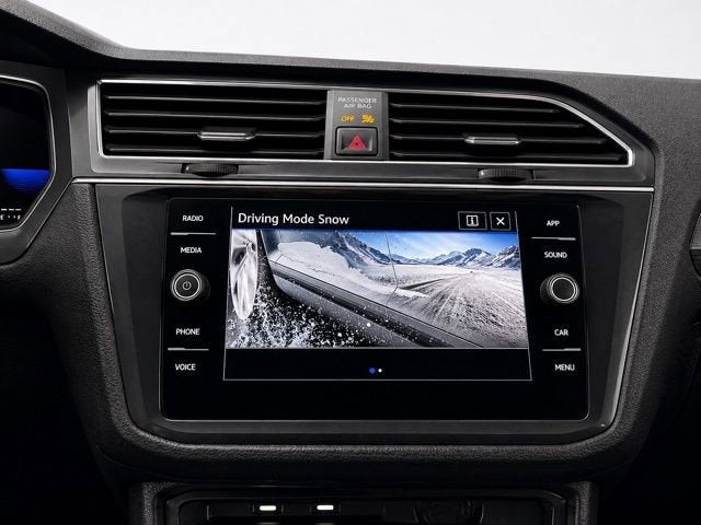 2023 Volkswagen Tiguan SE R-Line Black