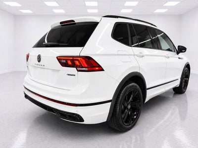 2023 Volkswagen Tiguan SE R-Line Black