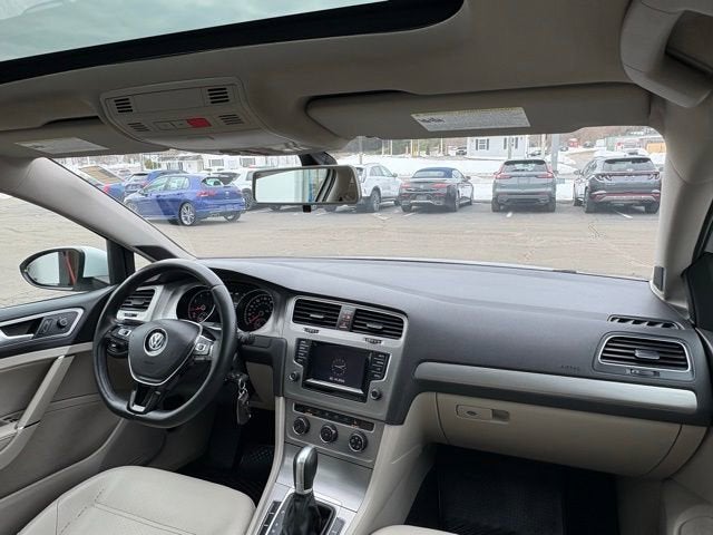 2015 Volkswagen Golf TSI S