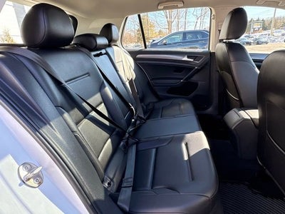 2019 Volkswagen Golf S