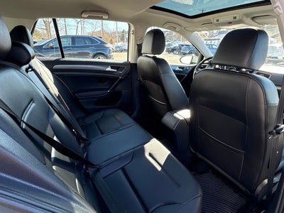 2019 Volkswagen Golf S