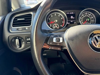 2019 Volkswagen Golf S