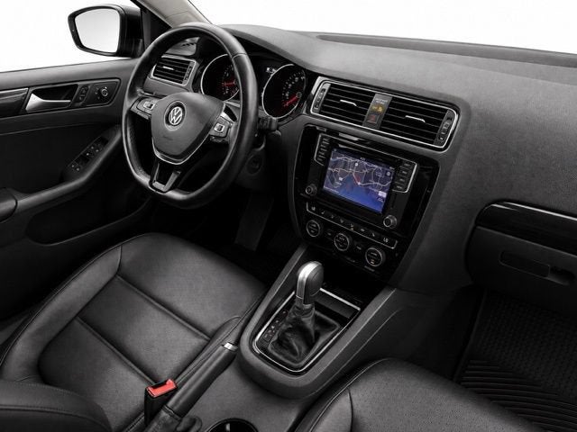 2017 Volkswagen Jetta 1.8T SEL
