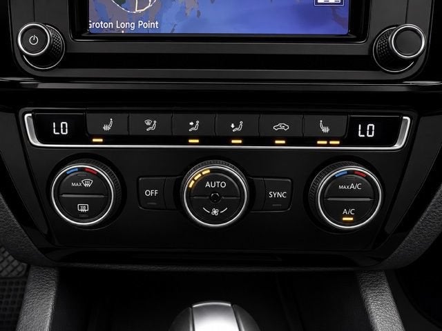 2017 Volkswagen Jetta 1.8T SEL
