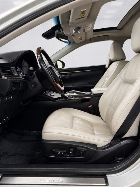 2016 Lexus ES 350 NA
