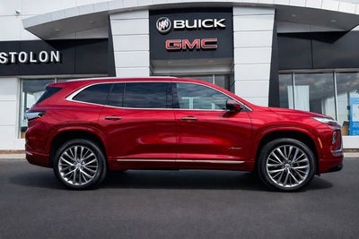 2025 Buick Enclave Avenir