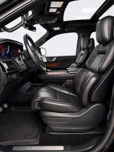 2022 Lincoln Navigator L Reserve