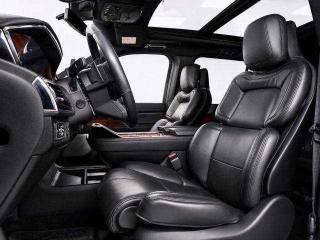 2022 Lincoln Navigator L Reserve