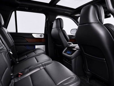 2022 Lincoln Navigator L Reserve