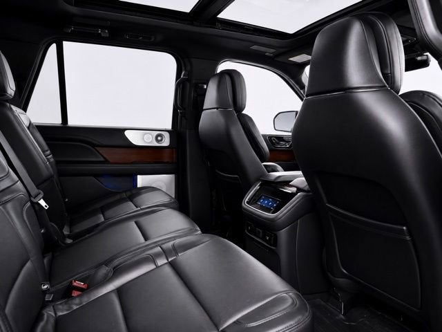 2022 Lincoln Navigator L Reserve