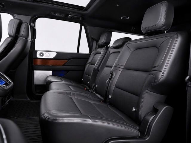 2022 Lincoln Navigator L Reserve