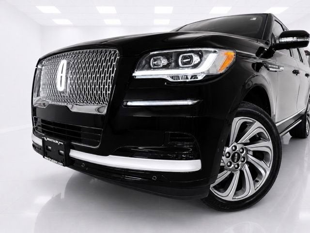 2022 Lincoln Navigator L Reserve