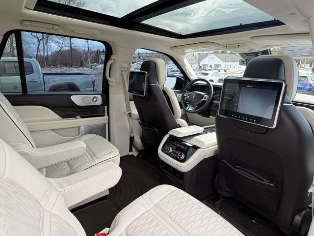 2021 Lincoln Navigator L Black Label