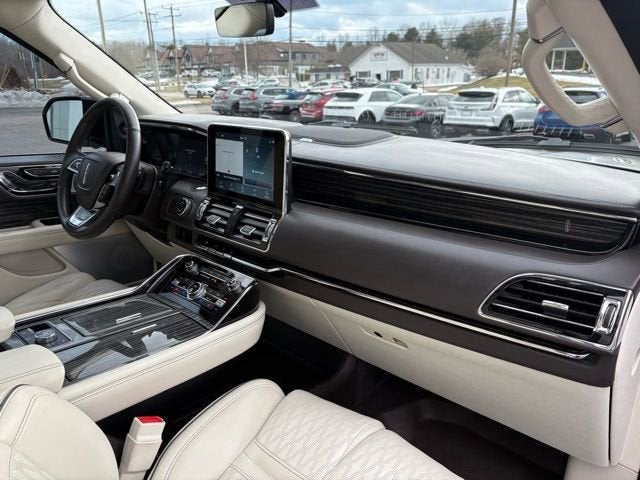 2021 Lincoln Navigator L Black Label